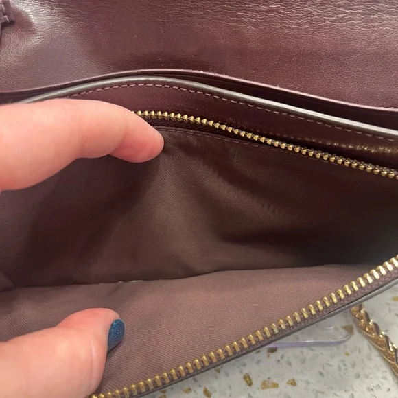 Coach Anna - Signature Victorian Flowers- Crossbody with gold hardware - Picture 10 of 13